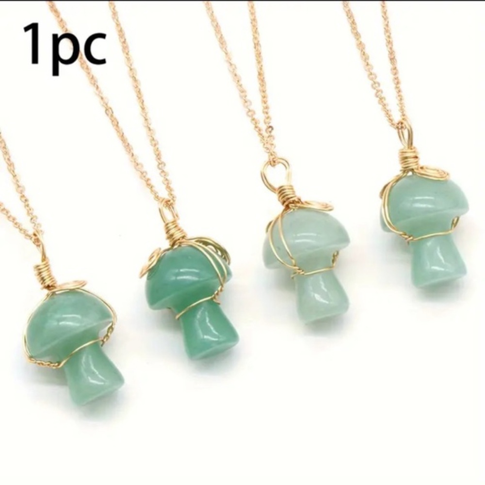 Aventurine Natural Stone Crystal Mushroom Pendant Necklace - Picture 1 of 1
